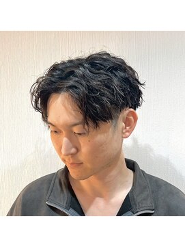 ジェントル(GENTLE) こなれ感と色気をプラス◎波打ちスパイラルパーマ/黒髪