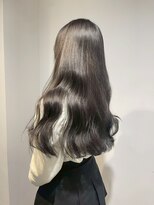 シアバイルーシー(SIA by LUCEY)&nbsp;暖色カラーブリーチなしピンクボルドーカラーレイヤーカット赤髪