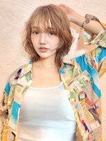 リベルタ(liberta) ニュアンスウェーブミディ