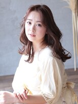 ナナナ パレナ 宝塚店(nanana parena) ゆるふわ外ハネセミディ!透け感とツヤ感のフォーマルベージュ