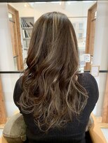 アドラーブル 駅南店(adorable)&nbsp;20代30代40代★大人可愛い♪ハイライト×外国人風ロングスタイル