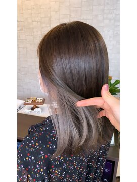 オーシャンシェリー(Ocean Sherry) グレージュのイヤリングカラー