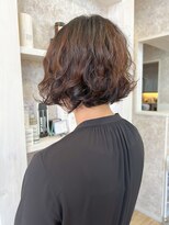 キャアリー(Caary)&nbsp;福山市美容室Caary人気 切りっぱなしボブくるっとパーマスタイル