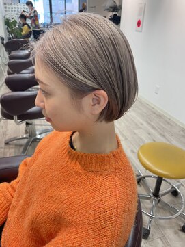 コワファーストナガサキシャンプーボーイ(COIFF1RST NAGASAKI SHAMPOO BOY) ミルクティーベージュ