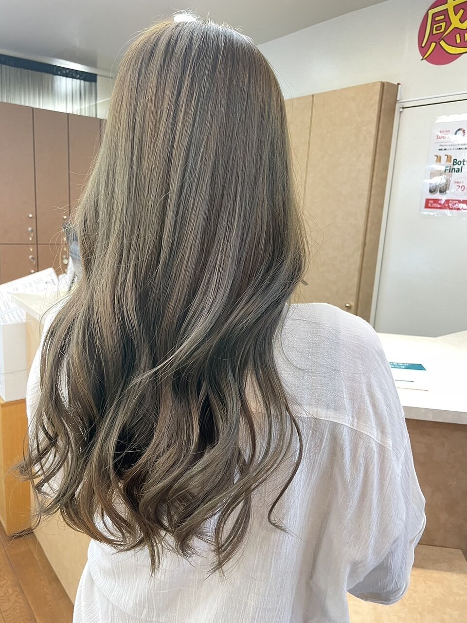 2025年夏】グリーンの髪型・ヘアアレンジ｜人気順