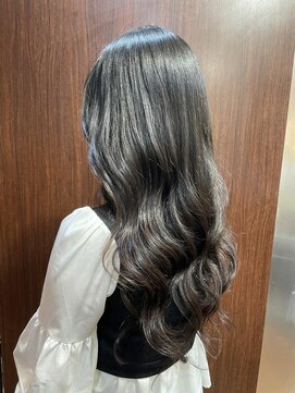 レヴェリー(REVERIE) #コリアンブラック#艶髪#ロング