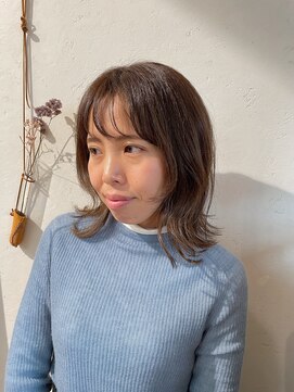 サロンドオクシー(Salon de OXY) 外ハネウルフミディ