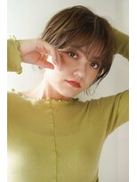 シェル 国分寺(shell) くびレイヤーエモージュグレージュカラーくびれショート/国分寺