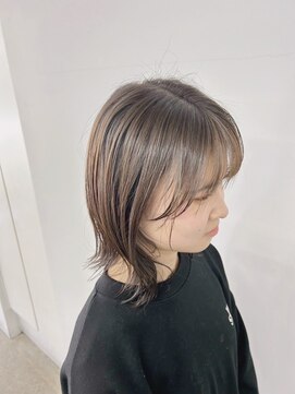 クローズ(cross-z) ★くびレイヤーエモージュイメチェン小顔美髪切りっぱなしボブ