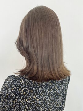 アイティーバイアルバム 藤沢店(IT by ALBUM) くすみベージュワンレンオリーブカラー_ba483031