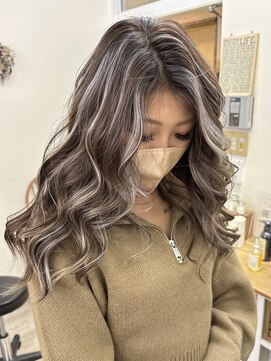 エトラ 渋谷店(etora) 小顔 ネビージュ　アッシュグレージュハイライトカラー◎