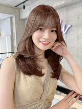 ウェイズ トウキョウ(Ways TOKYO) レイヤーカット ベージュ 前髪カット 顔まわりカット