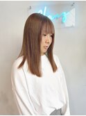 ベージュカラー