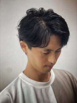 ヒロ銀座 バーバーショップ 札幌本店(HIRO GINZA BARBER SHOP) おしゃれツーブロ×ニュアンスパーマ