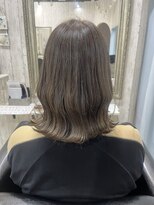 ロア 熊本(LOA)&nbsp;アッシュグレージュ　10代20代30代40代