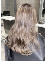 アミ(Ammi)&nbsp;◆ダブルカラー/レイヤー/イルミナカラー/髪質改善/縮毛矯正