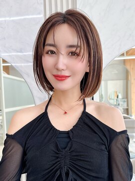 アフロート エル 大阪(AFLOAT L) 【30代40代】雰囲気前髪/小顔/暗髪/切りっぱなしボブ