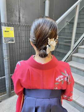 ケンジ 横浜(KENJE) 卒業式/袴/タイトヘア/シニヨン/金箔/ヘアアレンジ