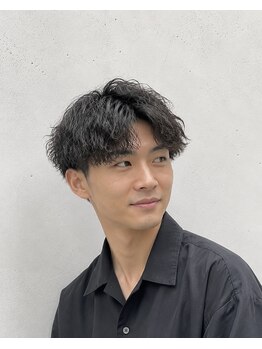 メンズヘアーリンク(Men's hair Linc.)の写真/朝のセットが劇的に楽になる！同性目線で作る「色気」と「トレンド」を両立したパーマ特化型メンズ美容室