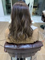 ミリア 茅ヶ崎店(Mirea)&nbsp;ハイライト×イルミナカラー×Aujuaトリートメント