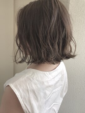 ヘアーデザイン シュシュ(hair design Chou Chou by Yone) ☆chouchou☆カーキアッシュ×ゆるふわボブ