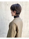 ショートに柔らかいベージュ
