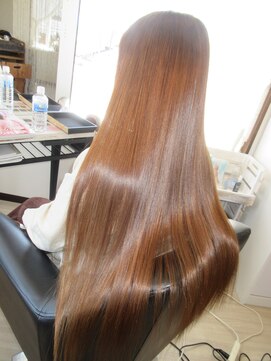 コア フィール ア デイ(COIFFURE A DAY) 【見附今町M3D】スーパーロング