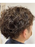 再現性◎無造作パーマの刈り上げマッシュ
