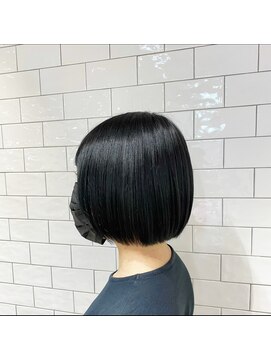 ループウエスト(LOOP WEST) ミニボブ×ブルーブラック