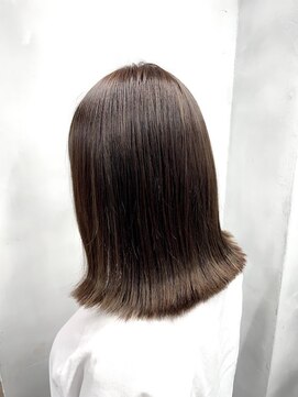 リコ(liko) 【liko 三軒茶屋 莉子】ハイライトグレージュ