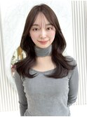 柔らかく動くレイヤーカット くびれ巻きが可愛い!