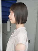 大人ボブ大人ショートボブ切りっぱなしボブ前髪あり前下がりボブ