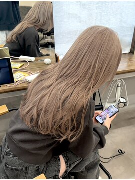ローレン(Lolen.) 透明感抜群！ミルクティーグレージュ  ふじゆー
