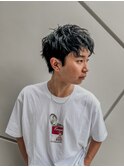 前髪を下ろせるスパイキーショート