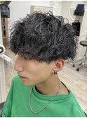 ツイスト スパイラル マッシュ 刈り上げ ツーブロック