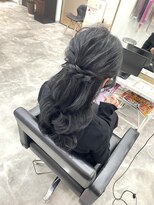 ロゼル(ROSEL)&nbsp;(ヘアセット)ハーフアップ