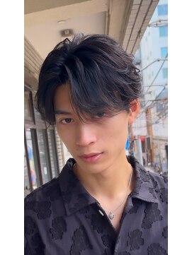 シャイン 大宮(SHINE) MEN’S HAIR/波巻ツイストスパイラル/フェザーパーマ/大宮