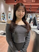 ヘアーアンドメイク ビス(HAIR&MAKE bis)&nbsp;レイヤーカット【KAYO】