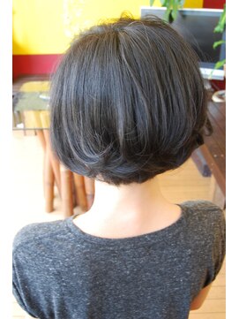 ベル(BELL) ナチュラルショートボブ【BELL桜新町/用賀】