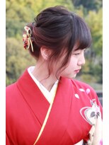 ビアージュ(Viage)&nbsp;【インナーカラーが映える】卒業式ヘアアレンジ