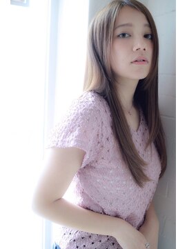 ラべリー 池袋(LOVELEY) ナチュラルストレート　ヘアカラー　池袋