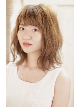 グッドネイバーズ 流山おおたかの森店(GOOD NEIGHBORS) ミディアムのニュアンスパーマ