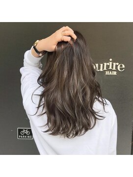 スーリール 九産大前店(Sourire) 艶ベージュ×シフォンカール