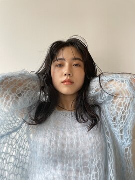 ルーイ(LOUIE) ナチュラルロング