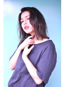 シアン(CYAN) 【CYAN】#10代20代#アッシュ#グレー#外ハネ#小顔#ハイライト