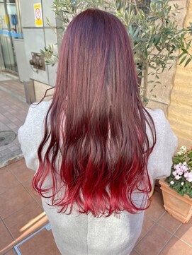 テトラ バイ ネオリーブ 横浜西口店(tetra by neolive) 赤好きさん必見!デザインを取り入れたレッドカラー☆