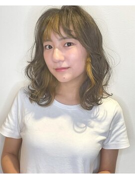 レナークイスト(LENAHC ist) グレージュ×イエロー