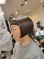 榮美容室 本店 グラデーションボブ