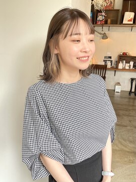 ヘアーアイストゥーレ(HAIR ICI TRE) 大人可愛い大人美人小顔立体カットインナーカラー担当渡辺聖