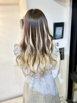 エルア(elua) 20代30代大人可愛い6Dエクステ透明感グラデーションカラー